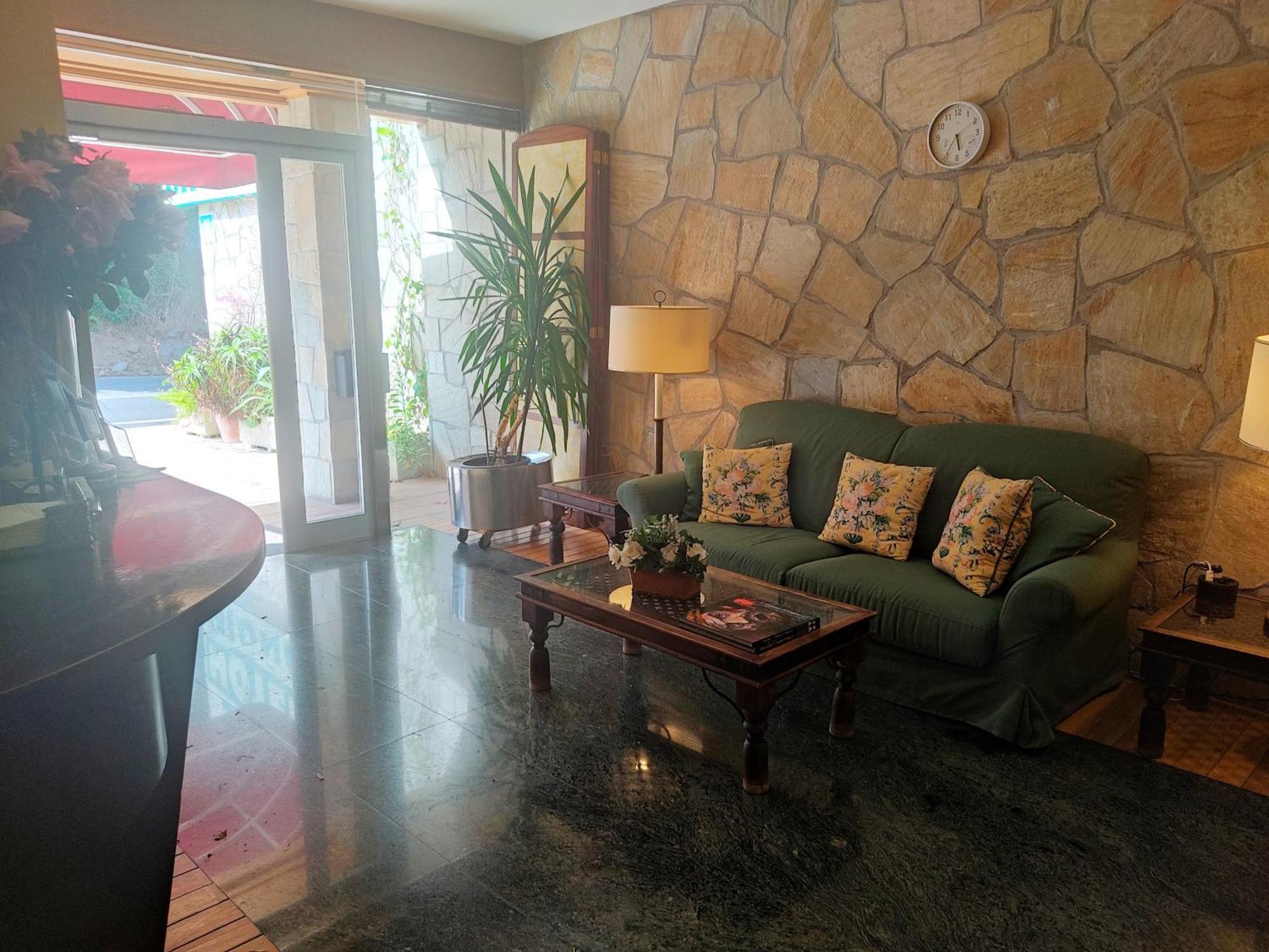 Hotel Suite Miono Castro Urdiales Bagian luar foto